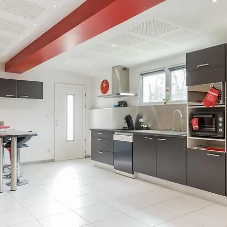 Spacieux Dans Le Vignoble *