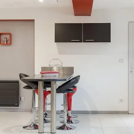 Spacieux Dans Le Vignoble * ベネヴィヒル