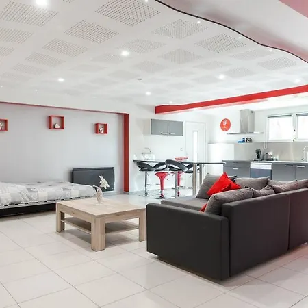 Spacieux Dans Le Vignoble * ベネヴィヒル